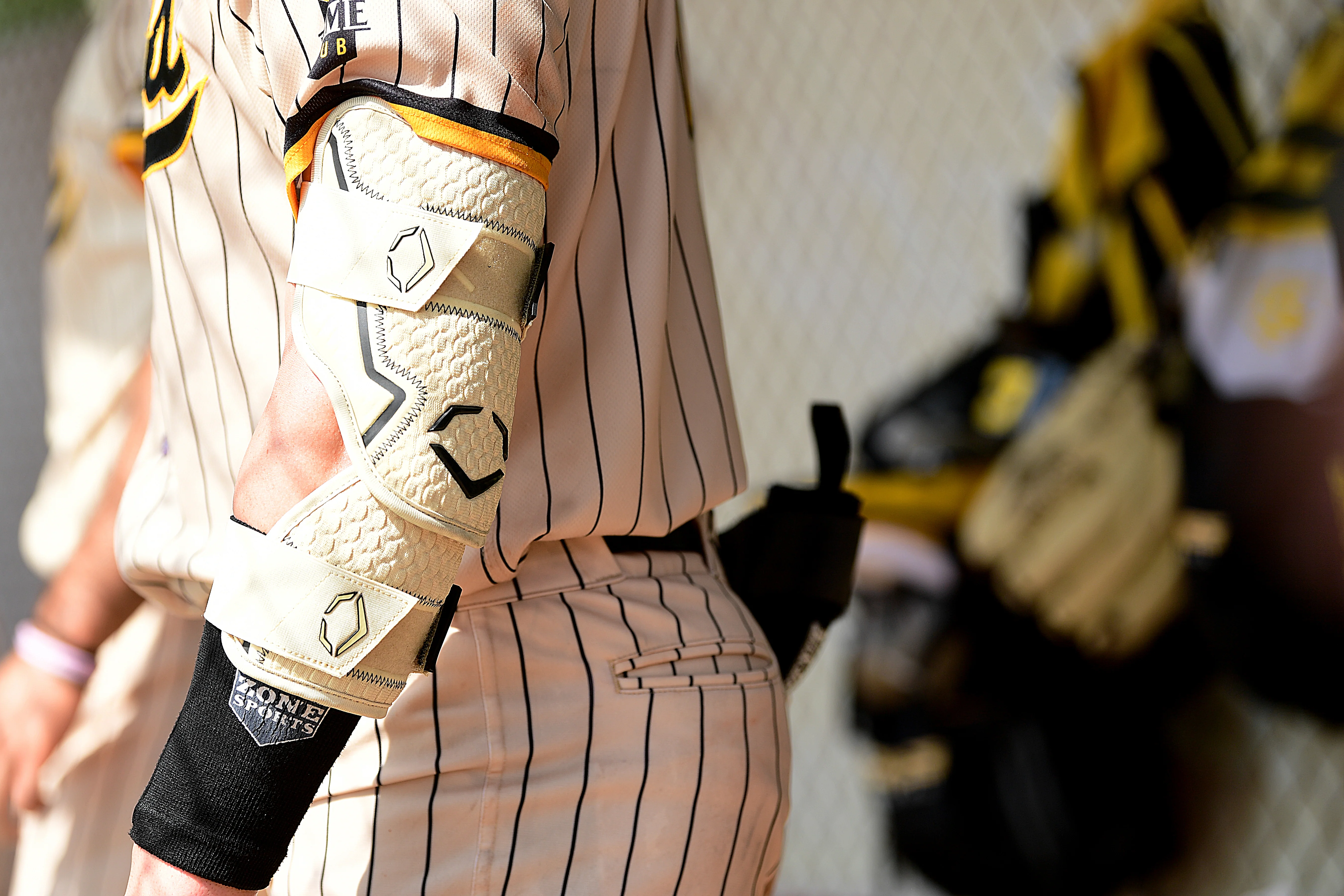 Evoshield PRO-SRZ 2.0 Batter's Two Piece Elbow Guard - WB5726705OS - Image 7