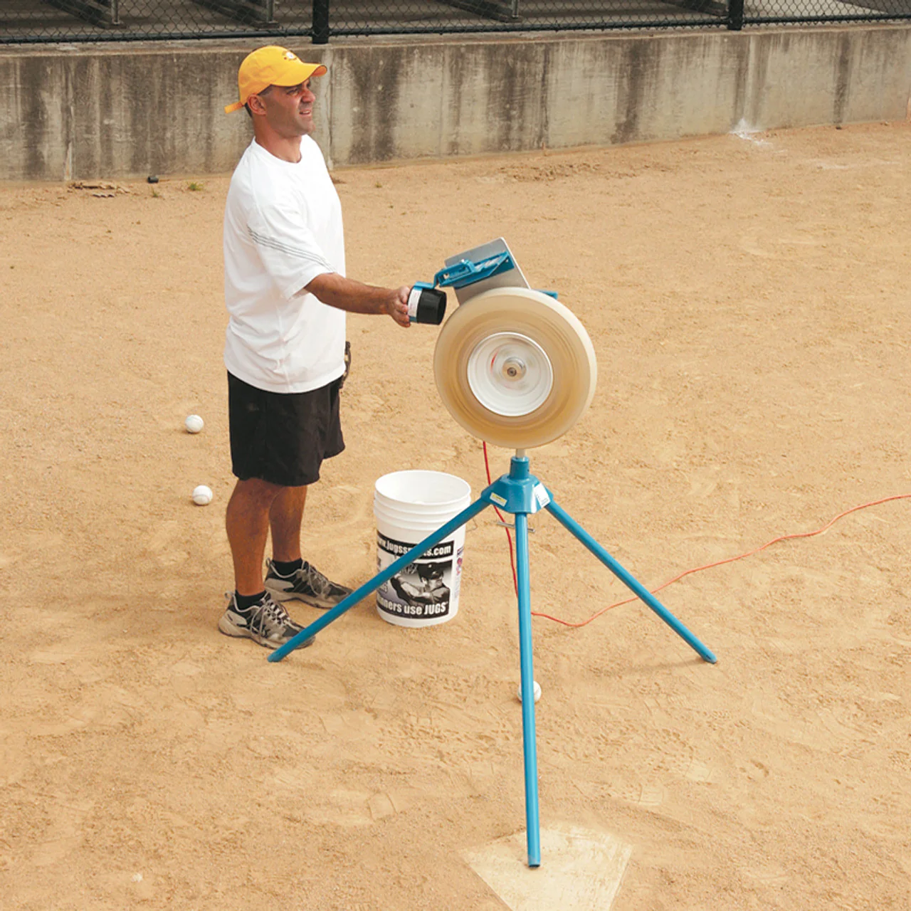 Jugs BP1 Combo Baseball/Softball Pitching Machine - BP1 Combo - Image 4