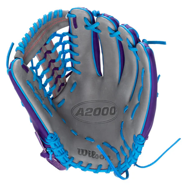 Wilson A2000 T125 Summer Collection 12.5" Fastpitch Softball Glove: WBW104609125 - Image 2